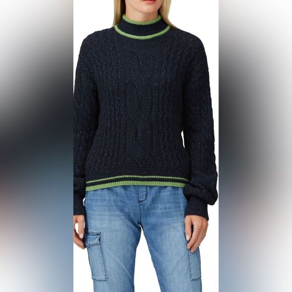 VEDA Paro Wool Sweater Size Medium - Picture 2 of 6